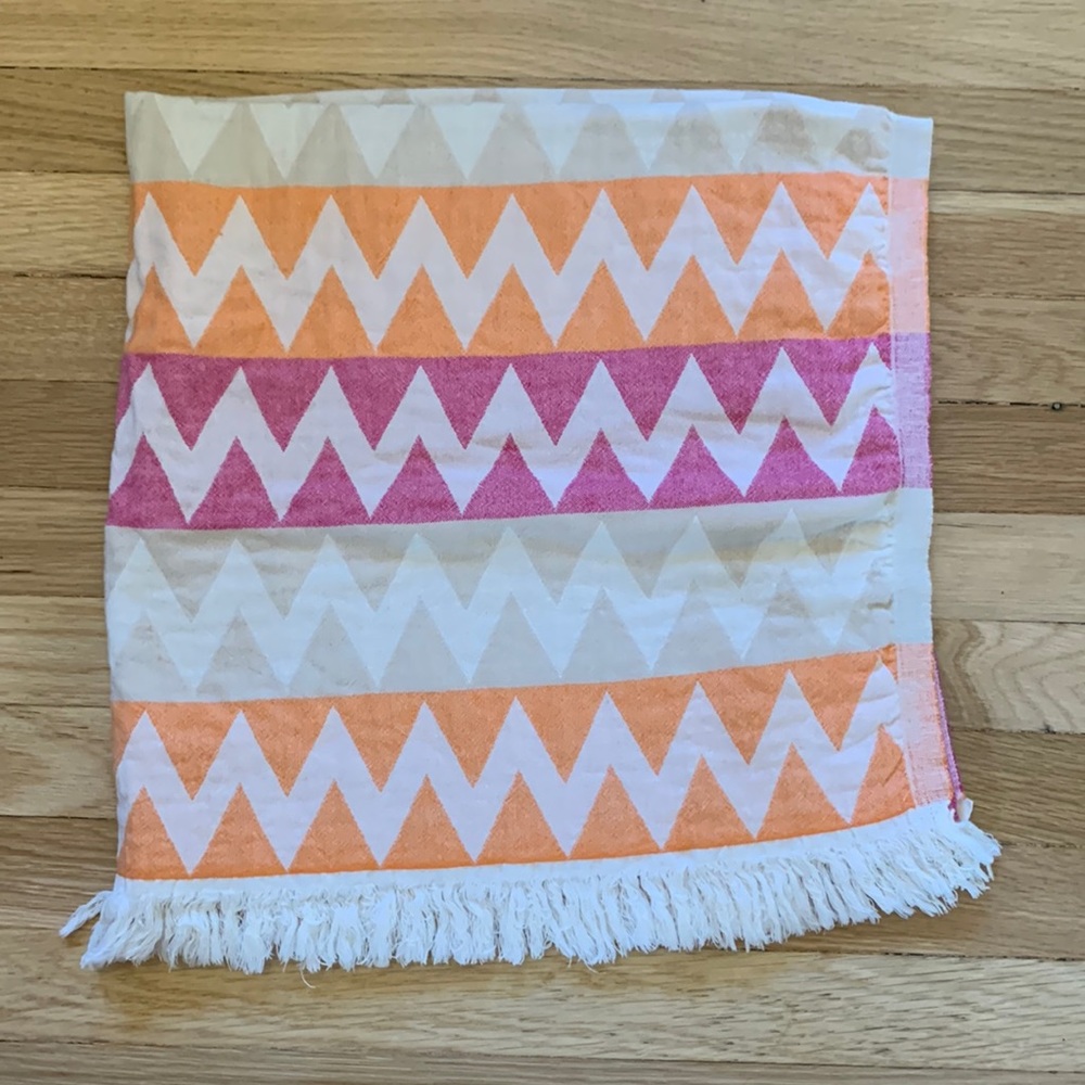 Mebien Turkish towel NWOT